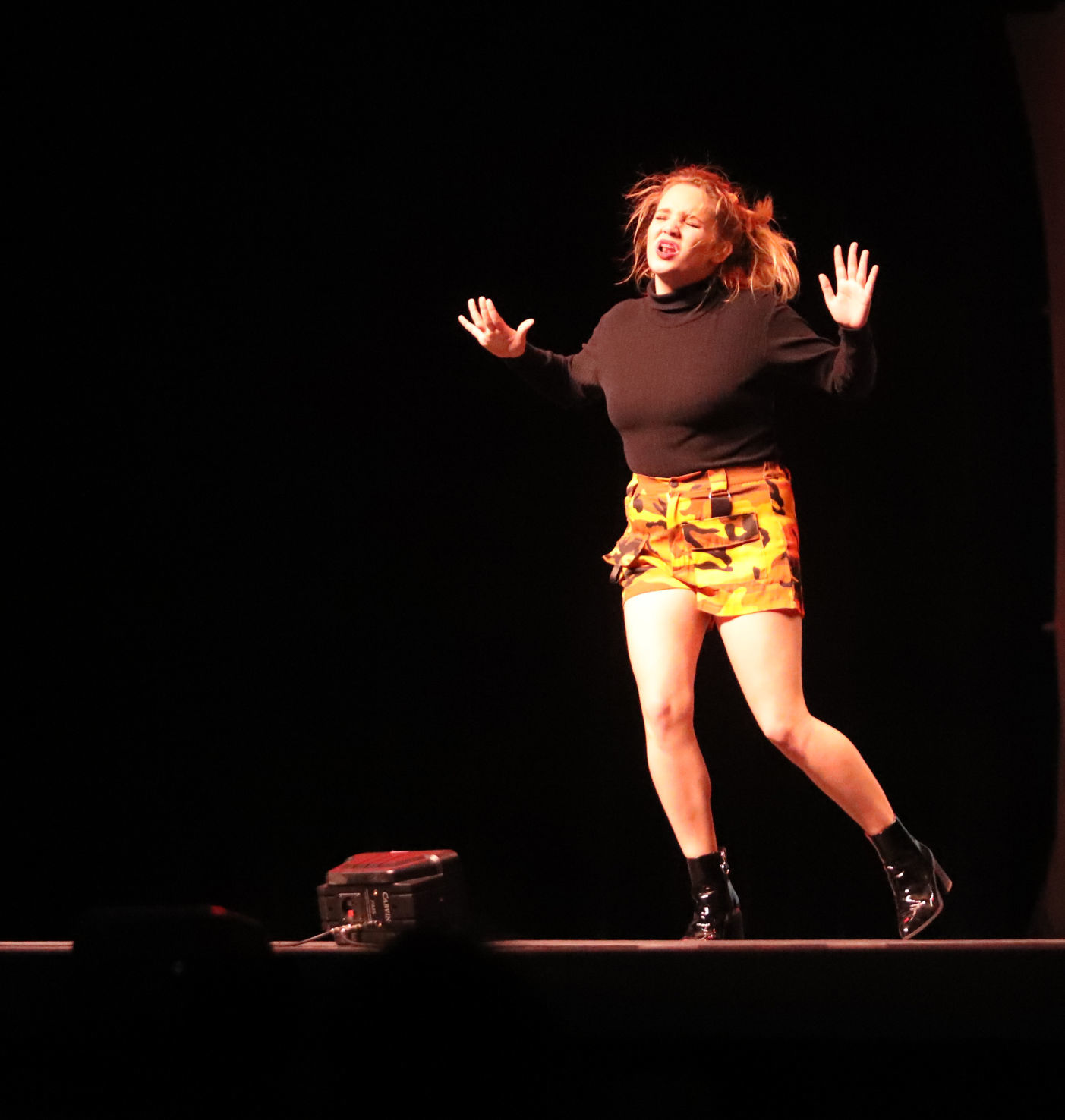 Lip Sync-Samantha Garr